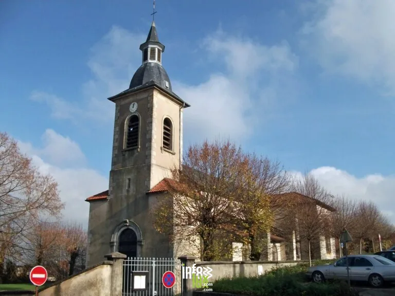 Frouard > Exposition > Bourse – exposition – minéraux – fossiles – insectes