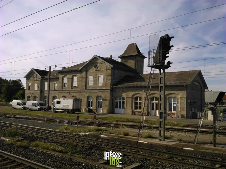 Réding > Marché > Salon des minéraux et bien-être